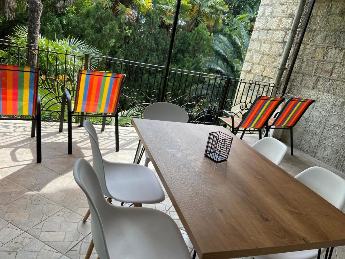 Gagra Hotel Printsevskii Zamok Exterior foto