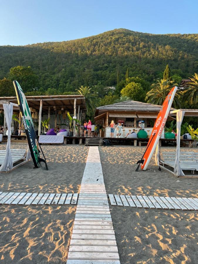 Gagra Hotel Printsevskii Zamok Exterior foto